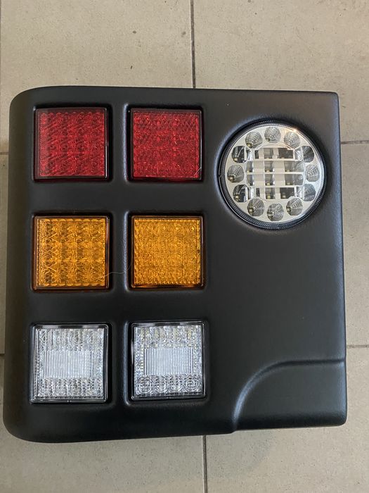 Фонарі задні до автобусів VAN HOOL