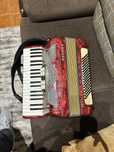 Acordeao Hohner verdi lll