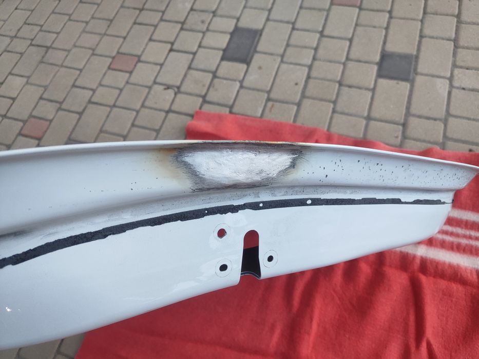 Двері/двери Тесла М3 праві задні