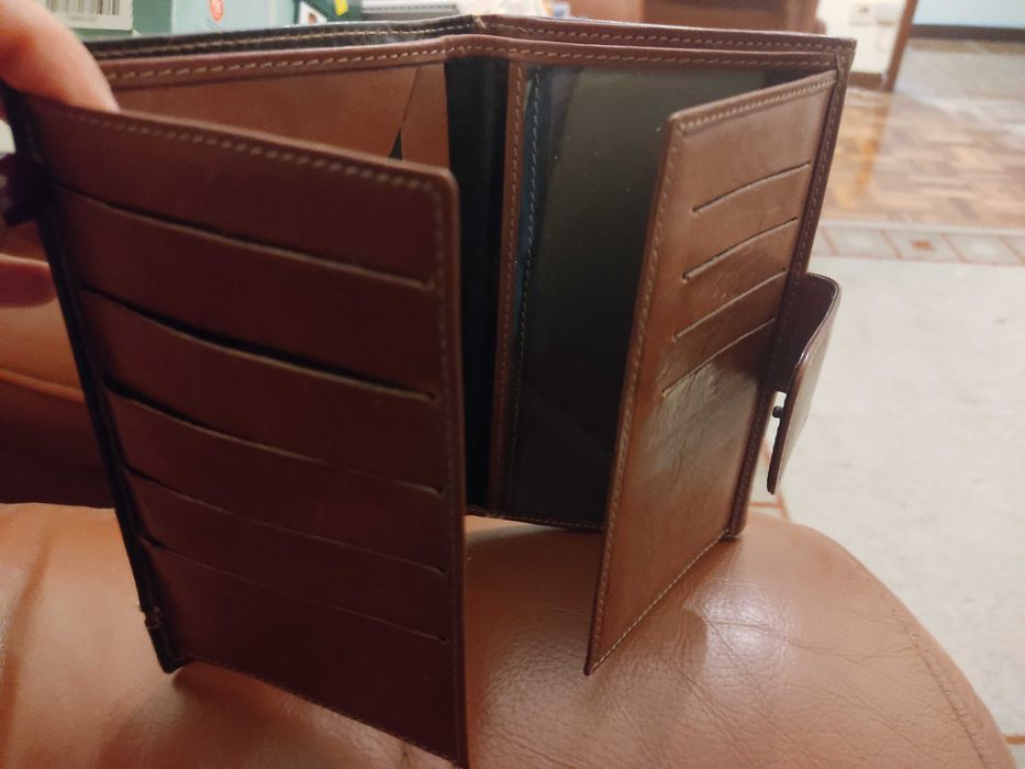 Porta Moedas em pele