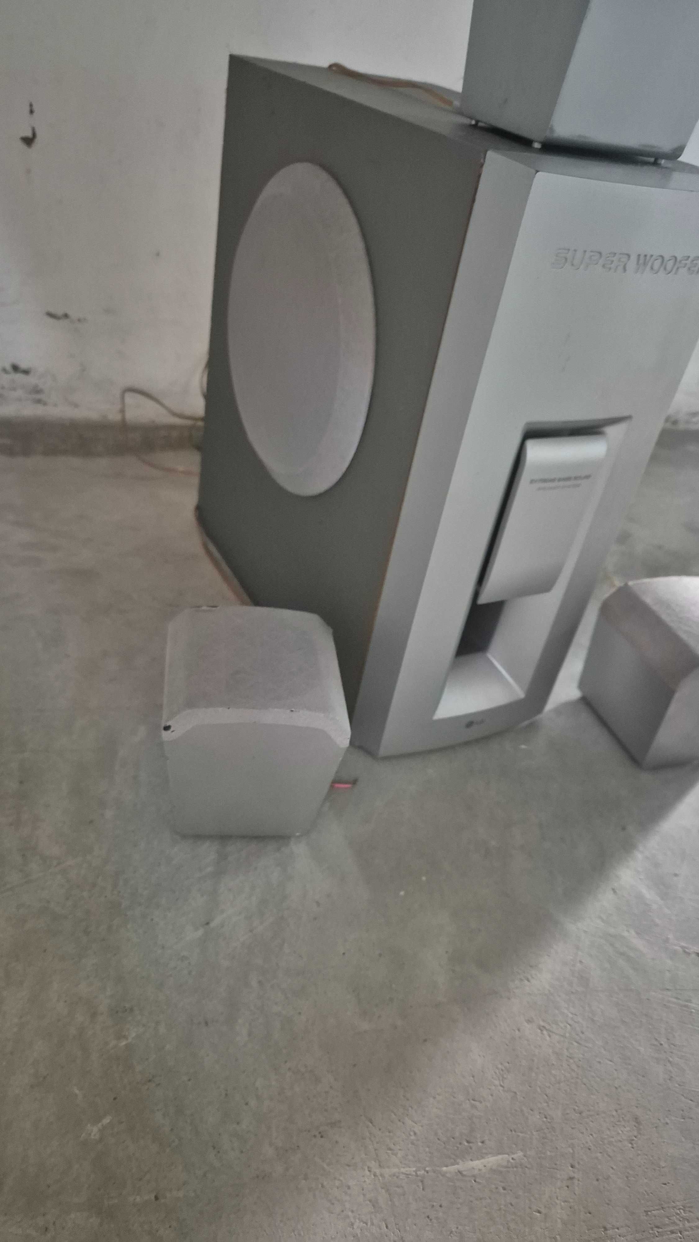 Home cinema LG bom estado