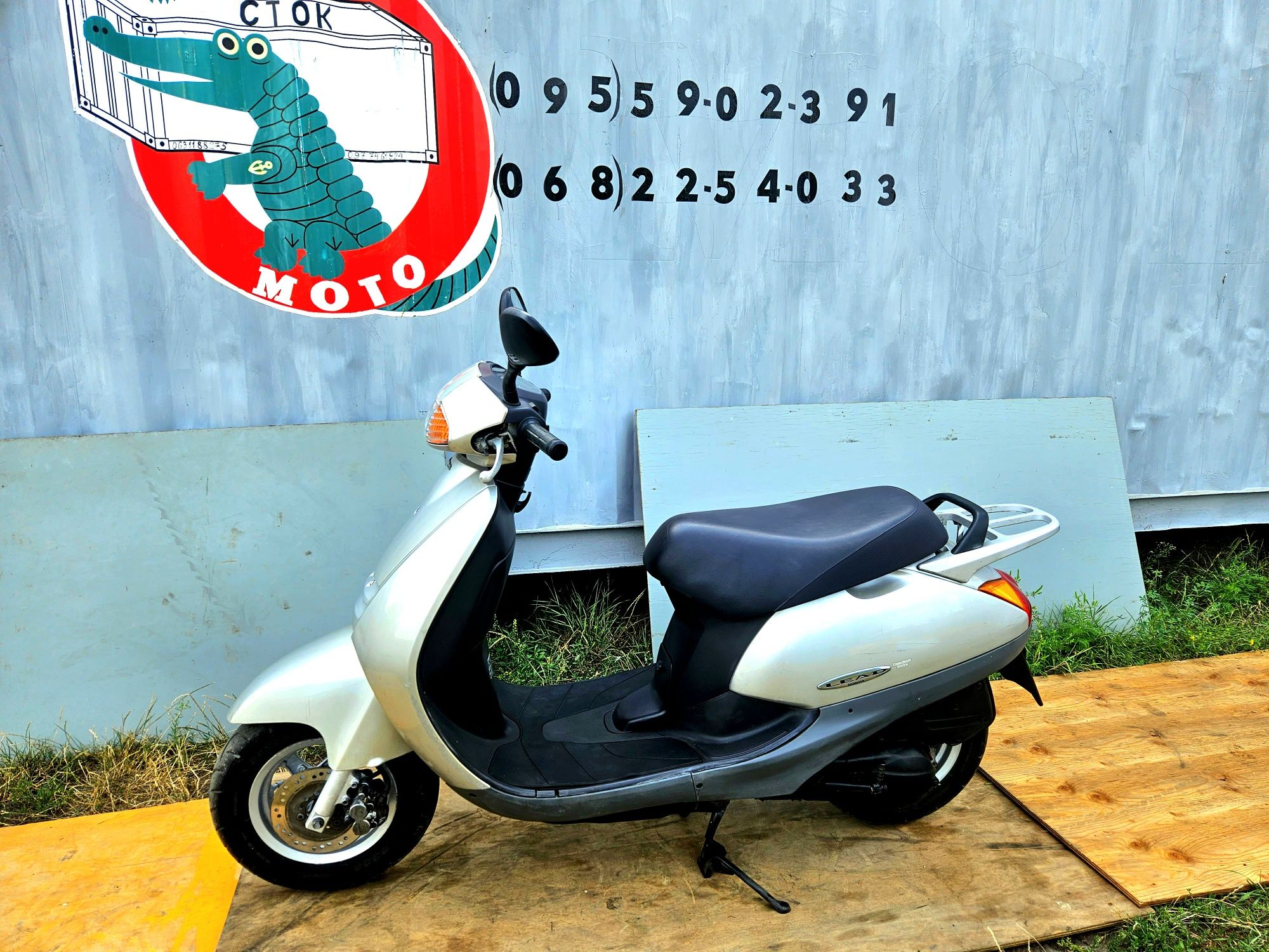 Продажа Honda Lead 20 без пробігу по Україні Lead48 з Японії мопед 2Т