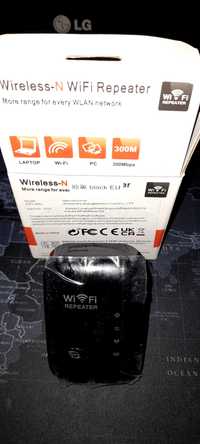Repetidor de wi-fi novo em caixa