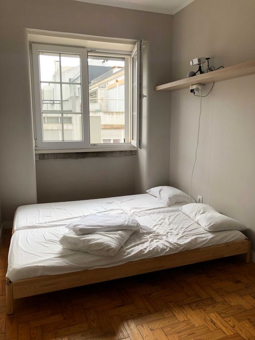 utåker cama empilhável com 2 colchões firmes