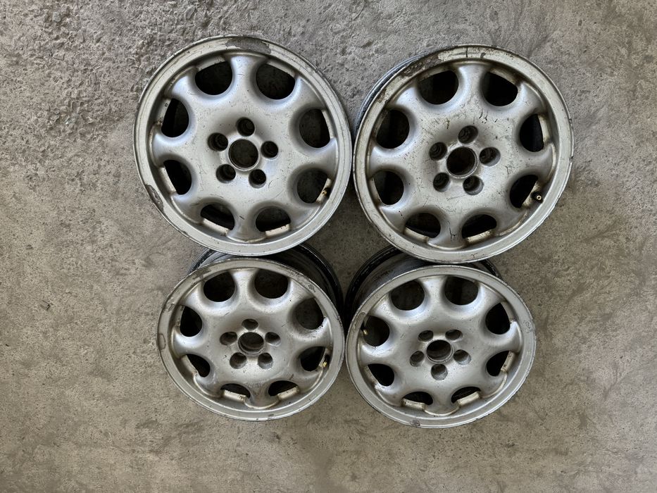 Диски R15 на Гольф 4 Golf 4 диски легкосплавні R15 5*100 golf 4 skoda