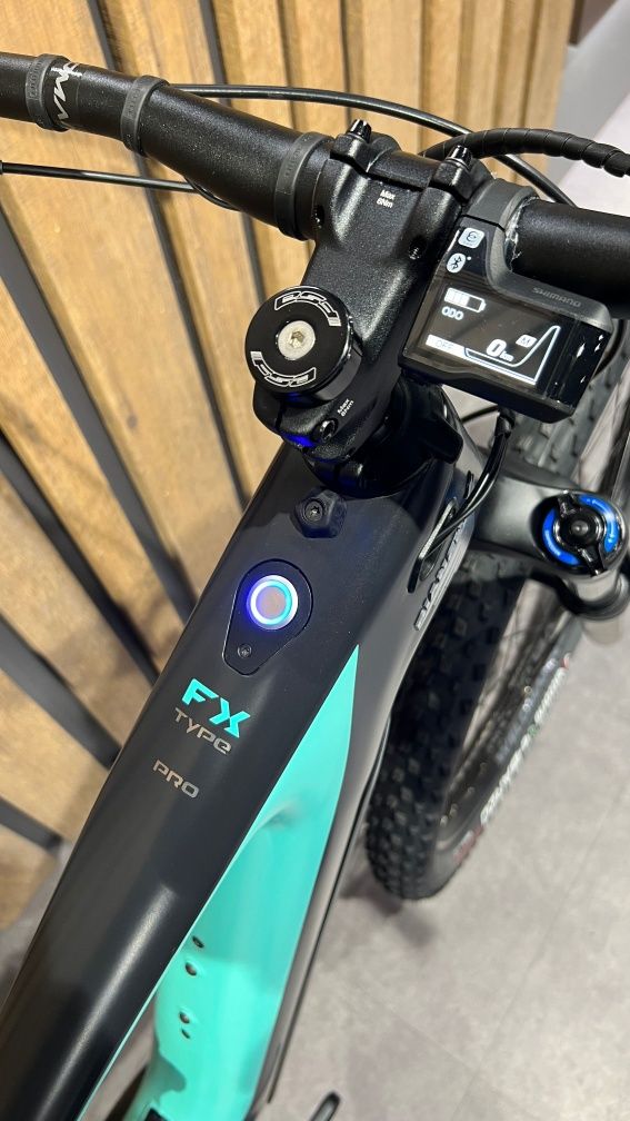 Nova E-Bike Carbono Bianchi T-Tronik FX PRO