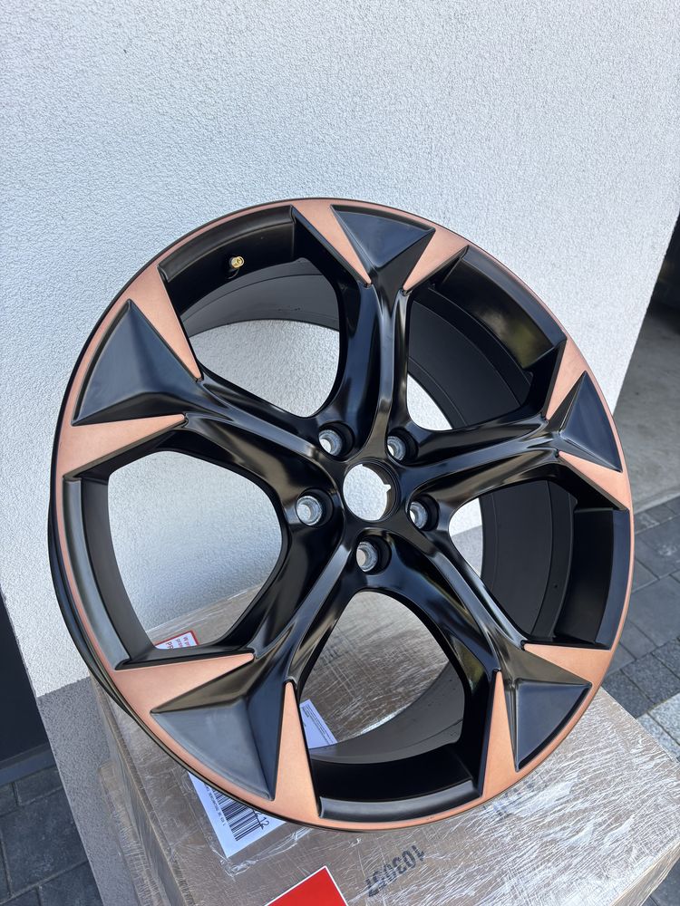 Felga pojedyncza Cupra Formentor 5FF601025E 8.0x19” et 40 5x112