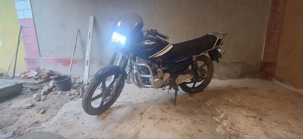 Чарджер, спарта все прачює сів і поїхав