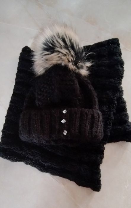 Czapka i komin damski