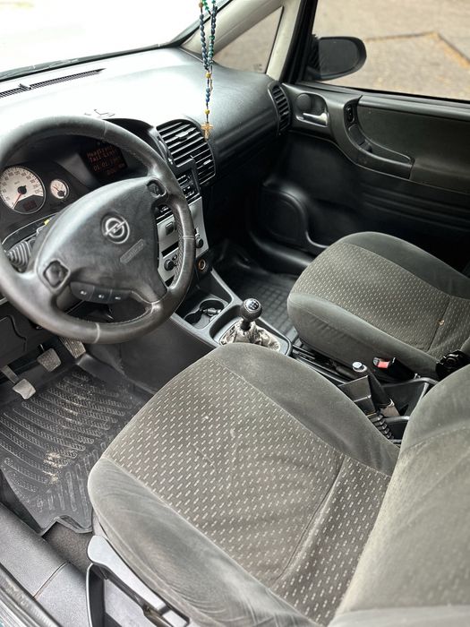 Opel Zafira A (рест) 2.2 дизель/механіка