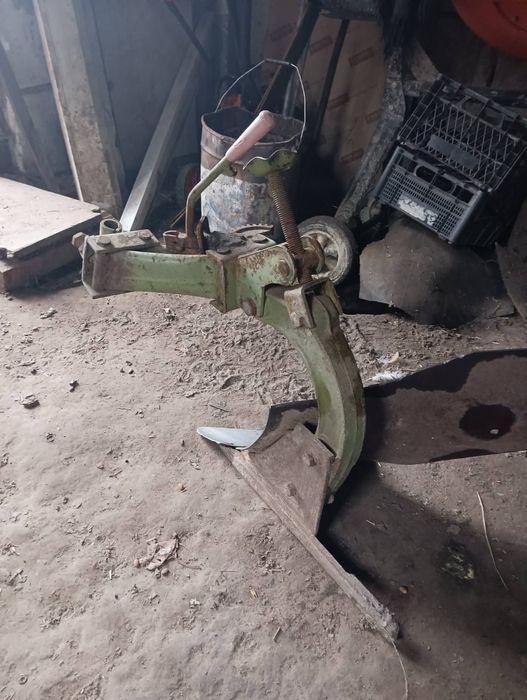 Продам кракторець