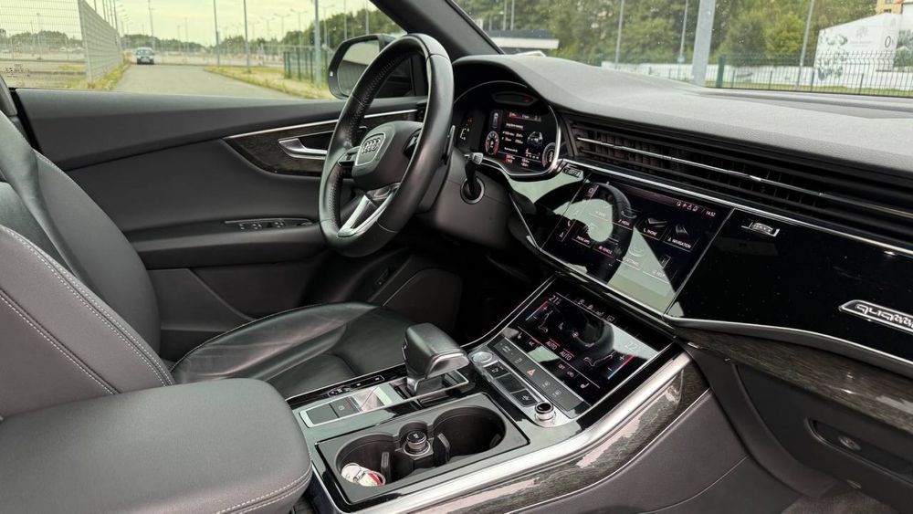 Audi Q8 2018 р. Premium 55 TFSI Quattro цікавить обмін!