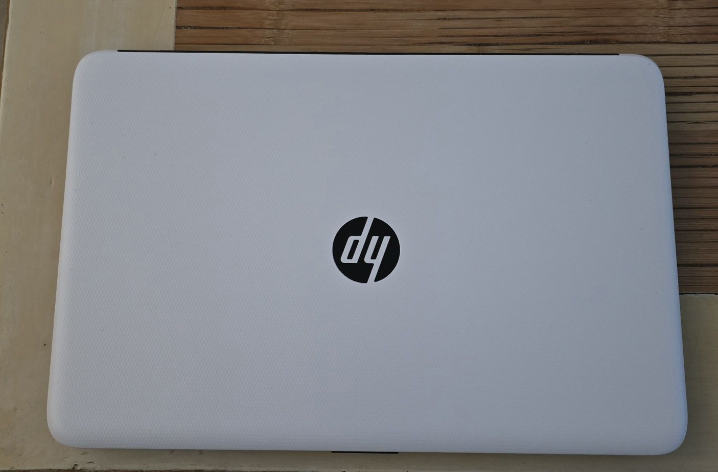 Hp 15 - core i3 - impecável
