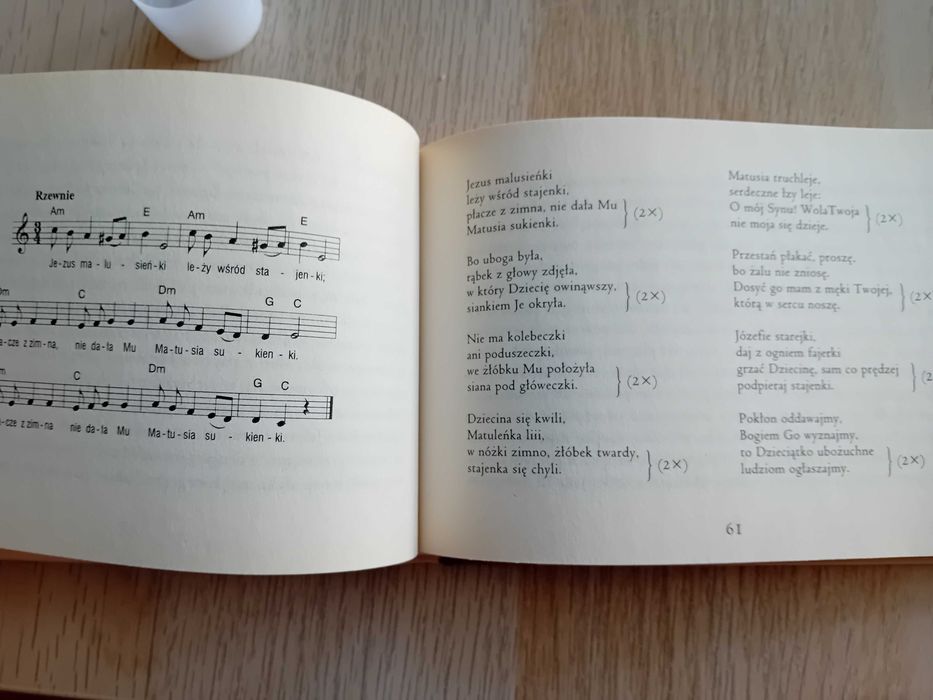 Wigilia - Hanna Szymanderska