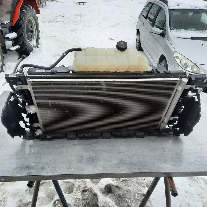 Ford F-150  2021- 3,5 Ecoboost chlodnice wentylator komplet