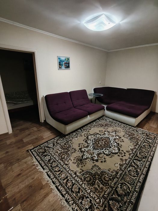 Двокімнатна квартира подобово (пр. Миру)