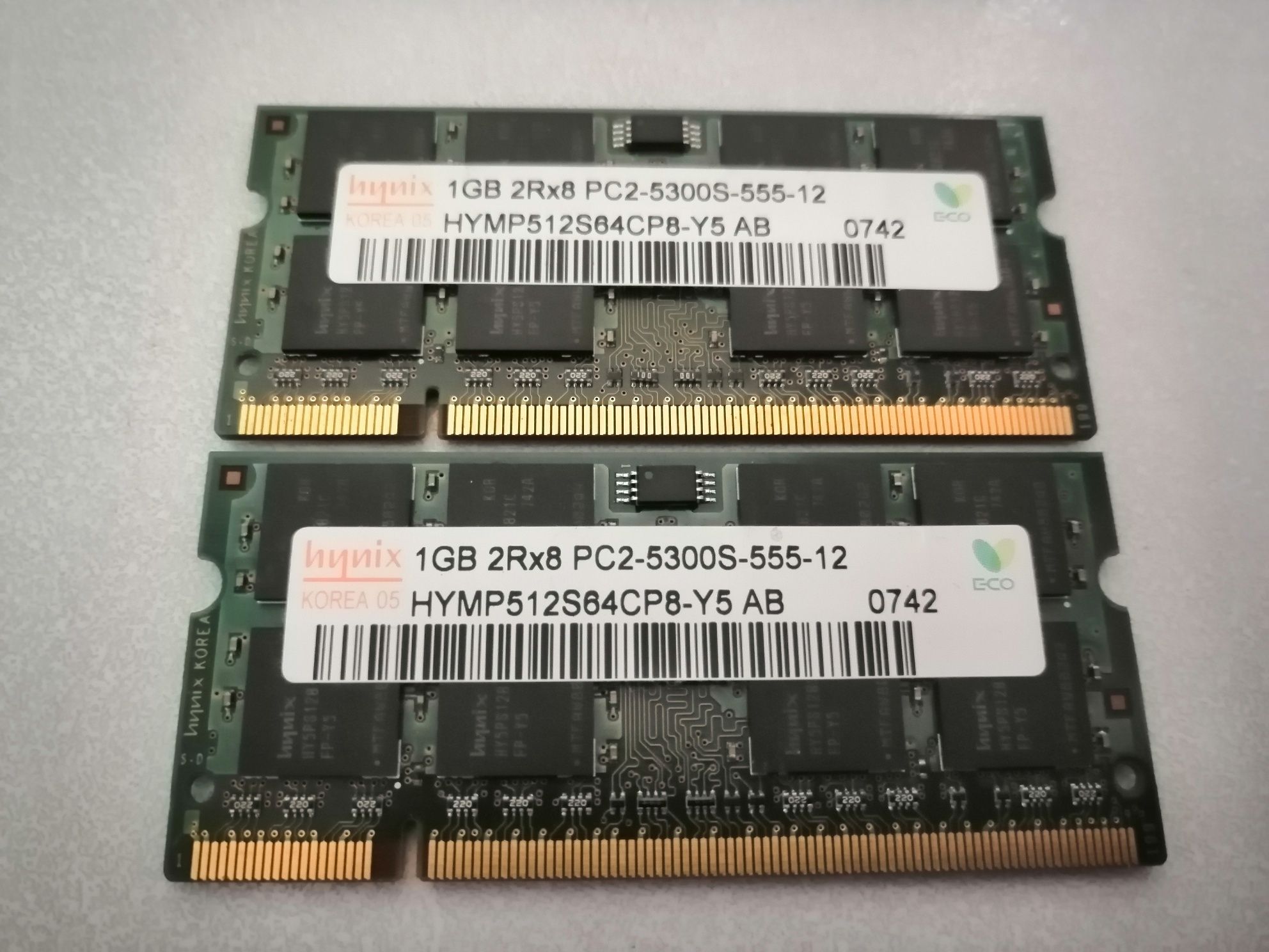 2 GB Memória Ram Hynix (2x 1 GB) DDR2 SODIMM 667 MHz (Envio Grátis)