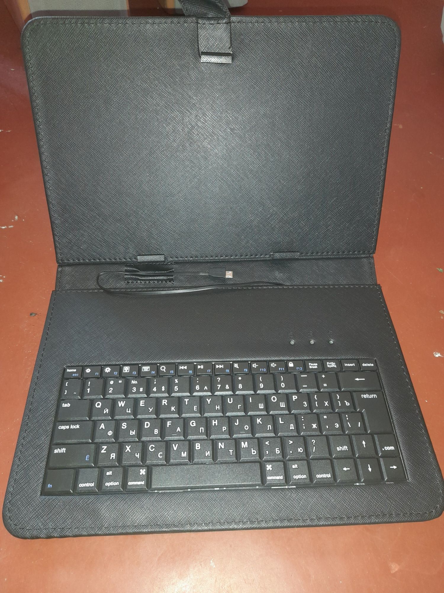 Чохол-клавіатура Drobak для планшетів 10'' Black