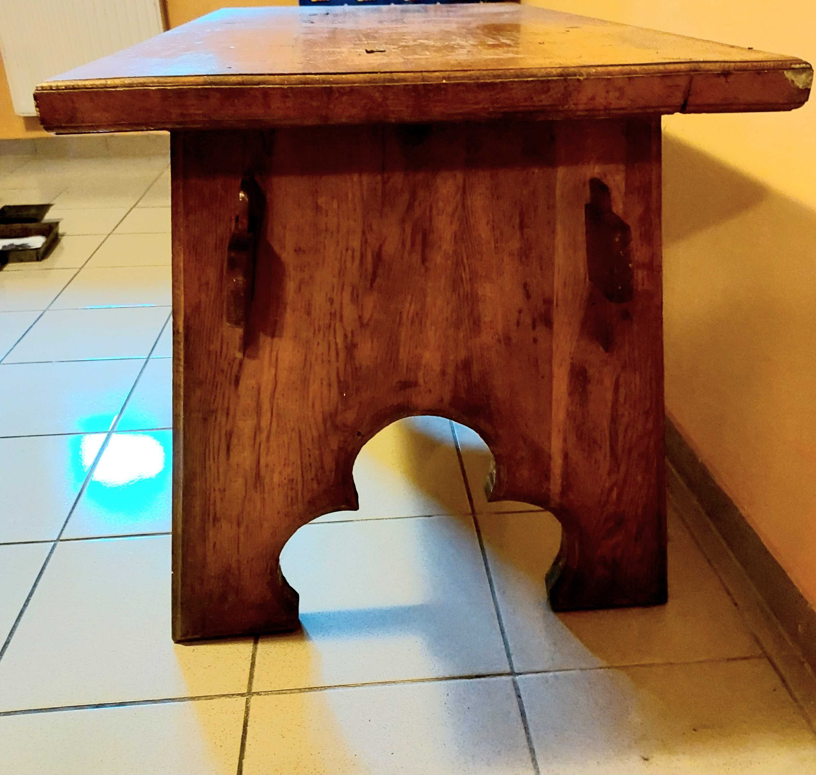 Stół ,drewno buk.Stół różnorakiego  przeznaczenia.