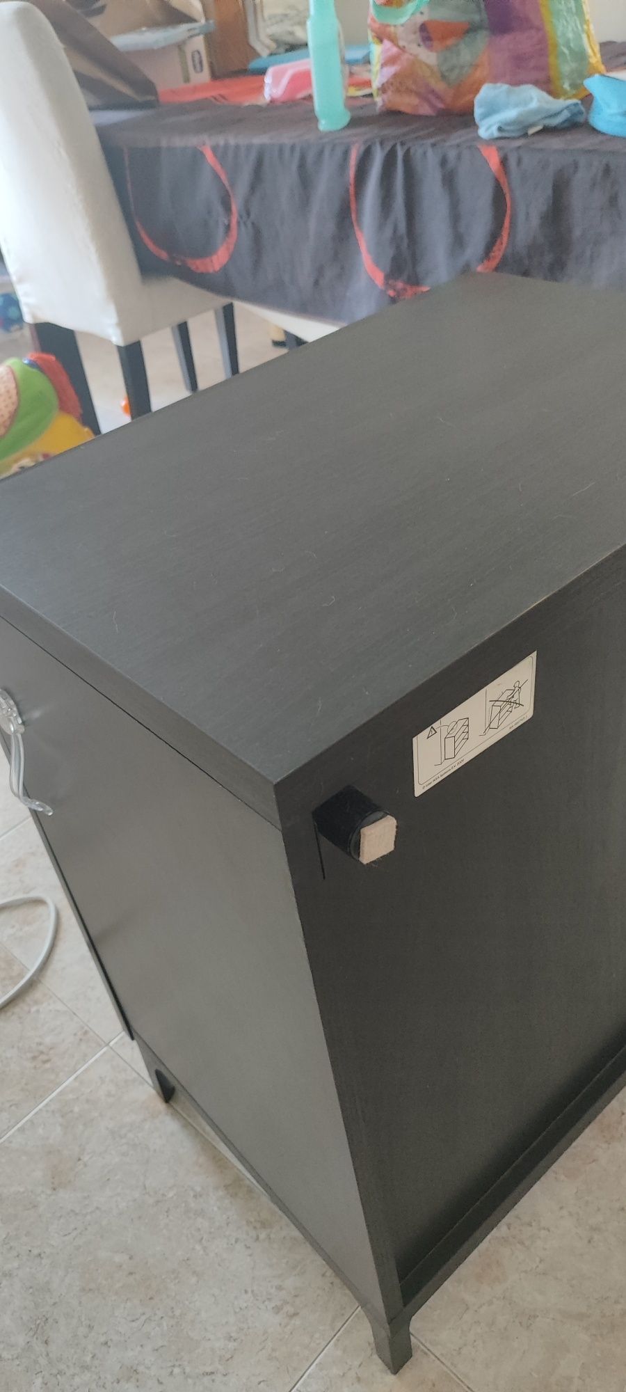 Combinação Besta com porta de vidro Glassvik