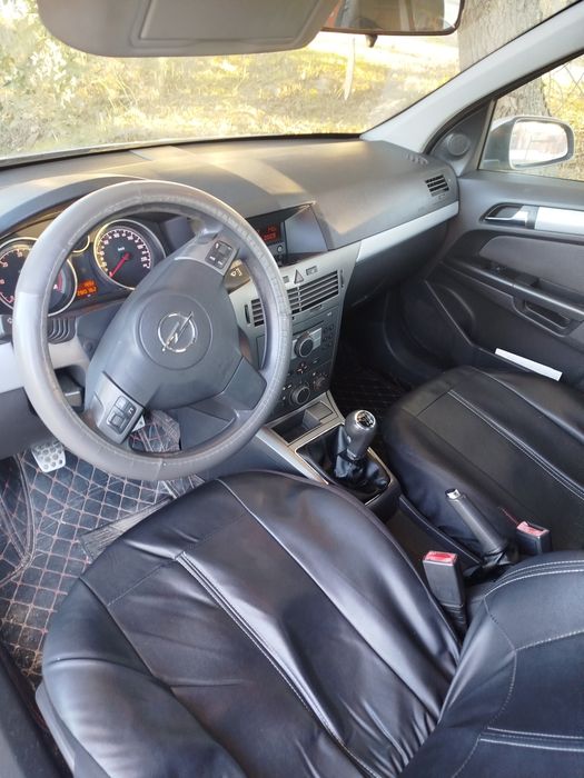 Opel Astra H caravan