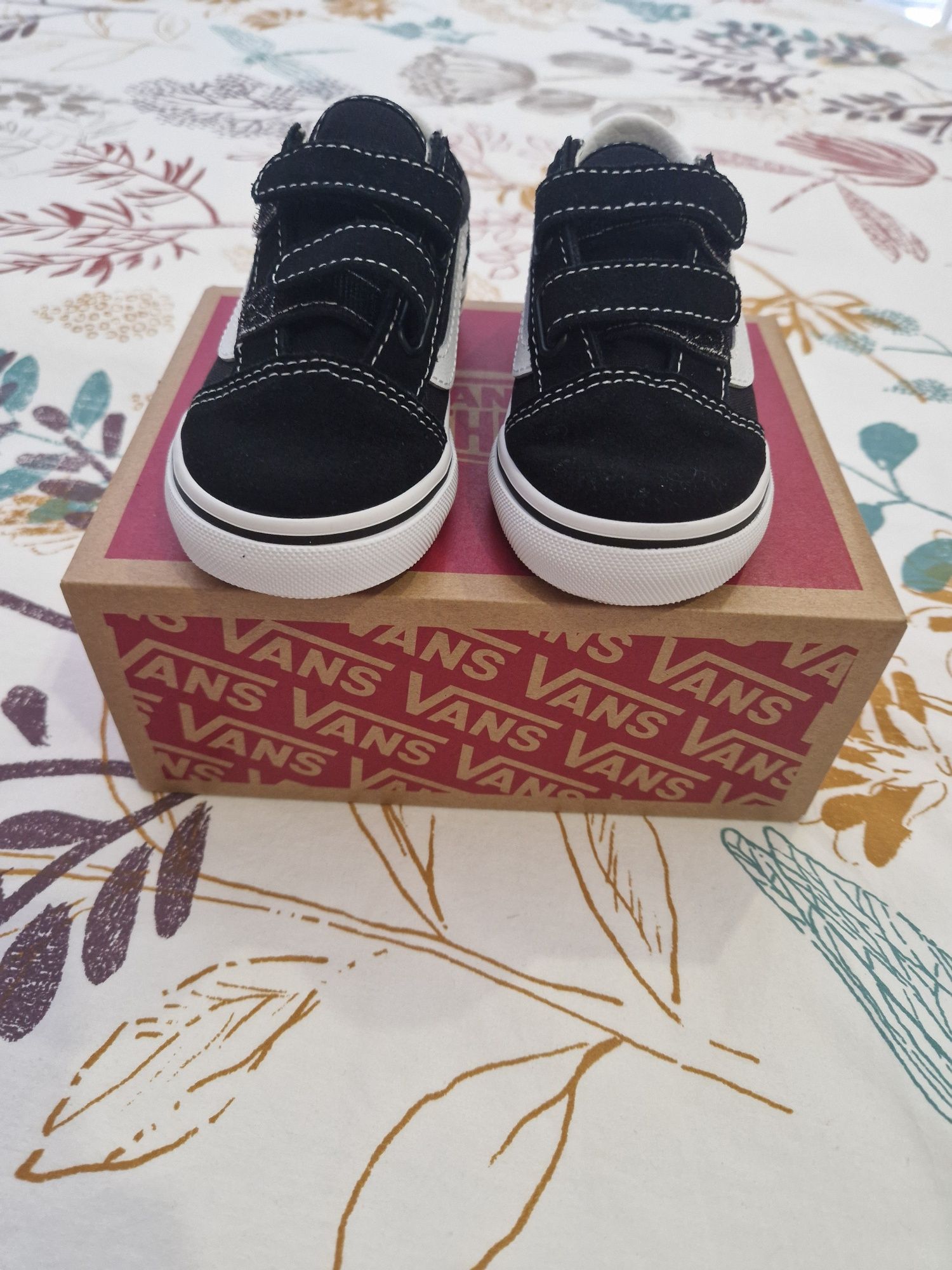 Sapatilhas pretas da Vans, n° 25, Novas!!