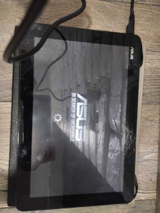 Планшет Asus 10" K00F