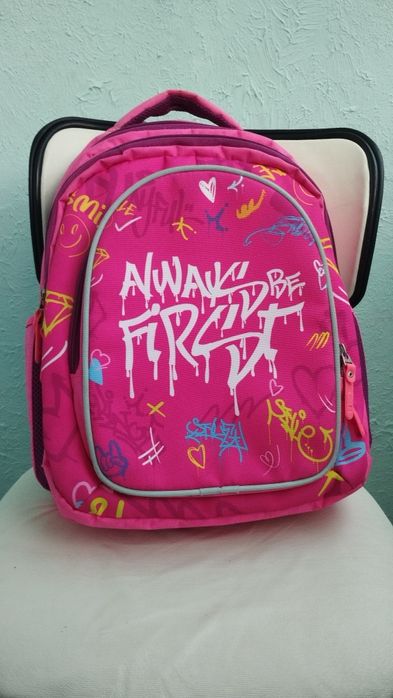 Продам шкільний рюкзак