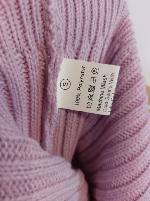 Fioletowy sweter 36/S krótki sweter na jedno ramię 36/S sweterek lila