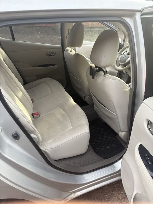 Продам Nissan Leaf 24kw