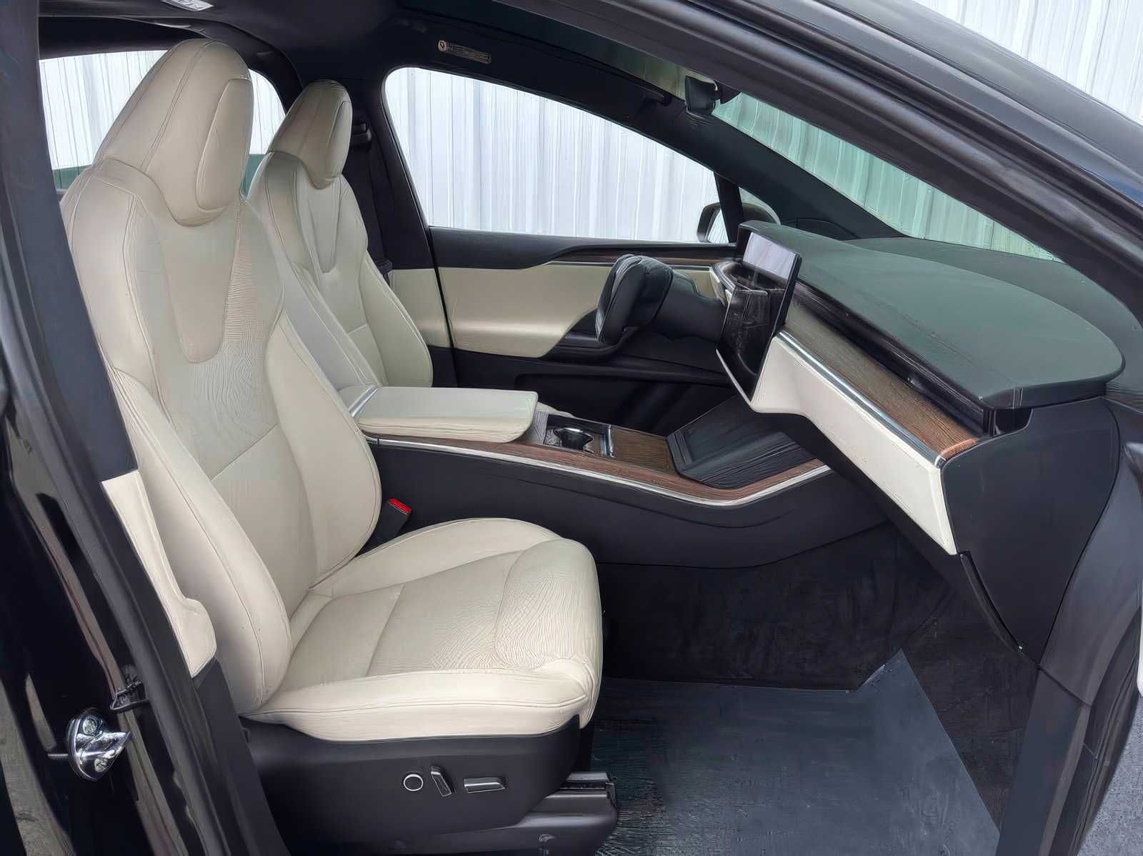 2022 Tesla Model X AWD