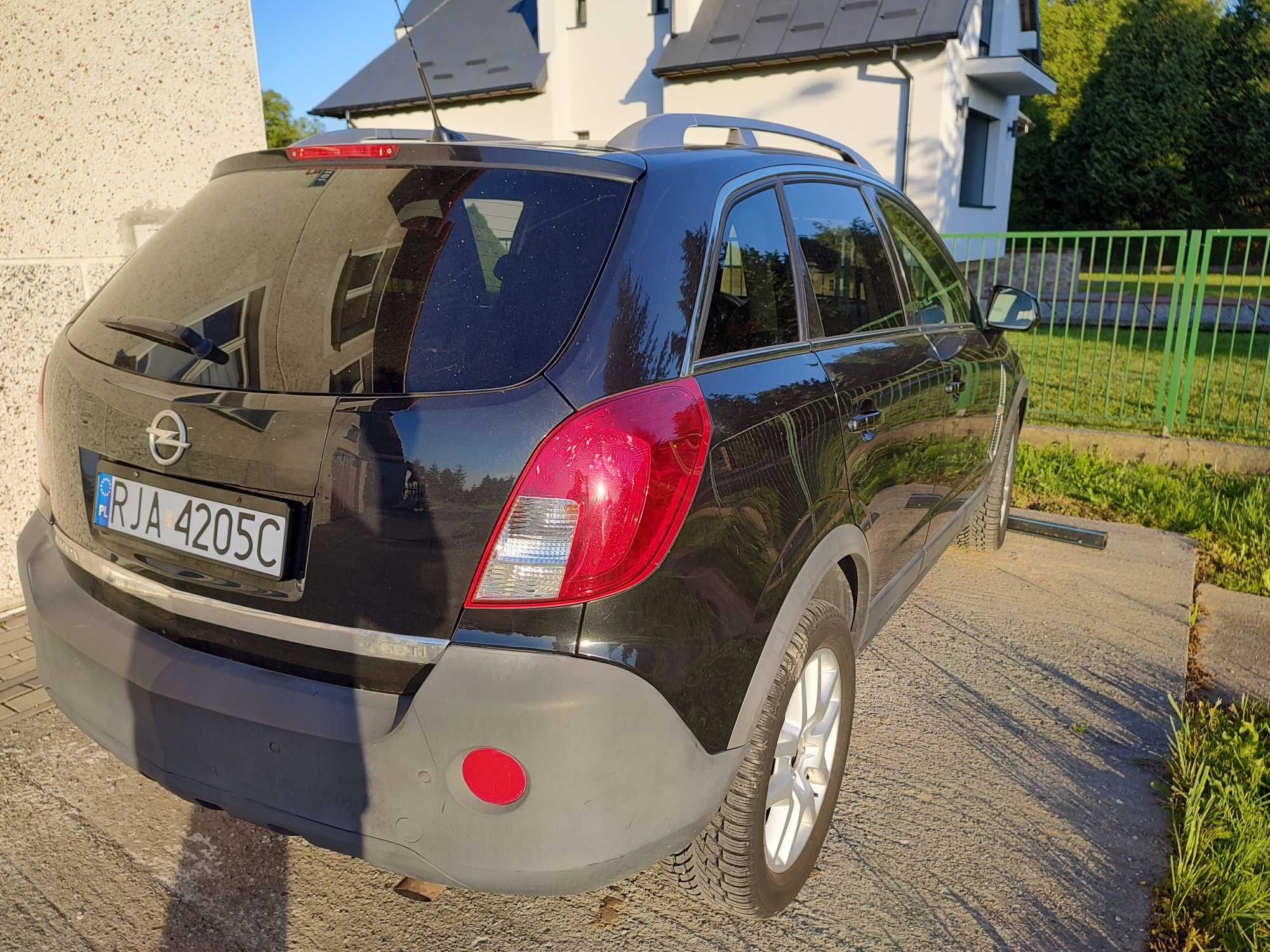 OPEL ANTARA 2011 2.2 cdti napęd przód automat pierwsza rejestracja2012