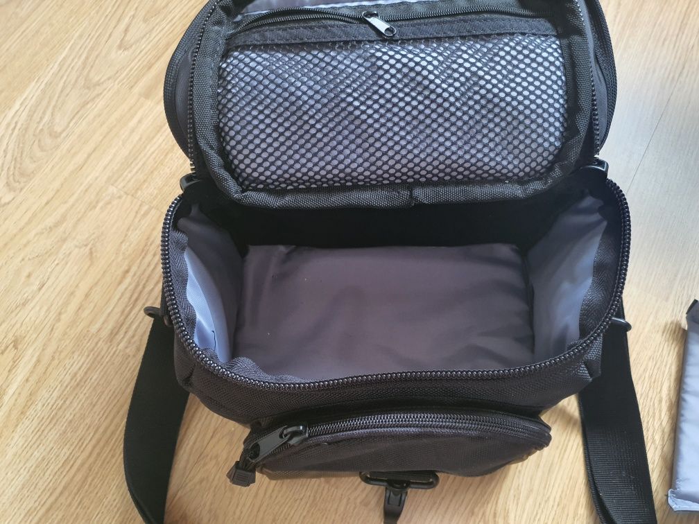 Bolsa nova Canon máquina fotográfica, objectiva  e acessórios