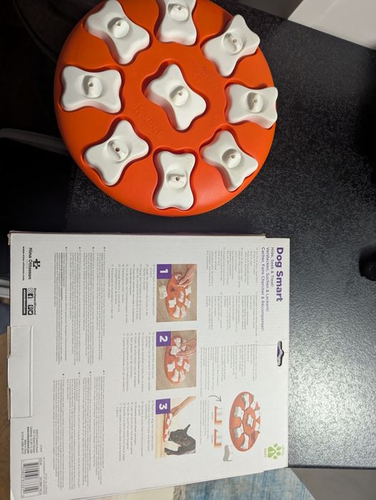 Nina Ottosson Smart - gra edukacyjna dla psa smaczki