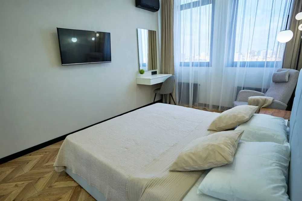Дизайнерська 2-к. кв. пр. Берестейський, 11! ЖК Манхеттен, 54 м2 КПІ