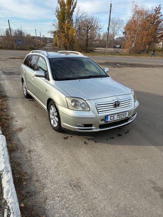 Продам Тойоту Авенсіс