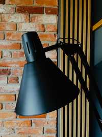 Grulla nowa czarna lampa podłogowa w stylu loft