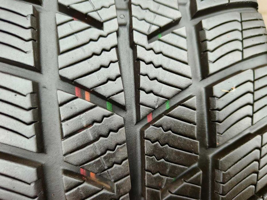 225/55 101V R17 BARUM Polaris 5 2021r 7.5mm ZIMOWE 4szt Opony Ładne