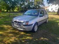 Ford Fiesta 1,3 benzyna 2001 rok