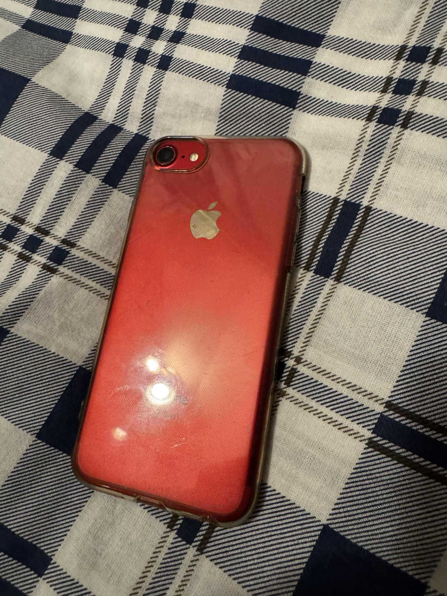 iPhone 7 Czerwony