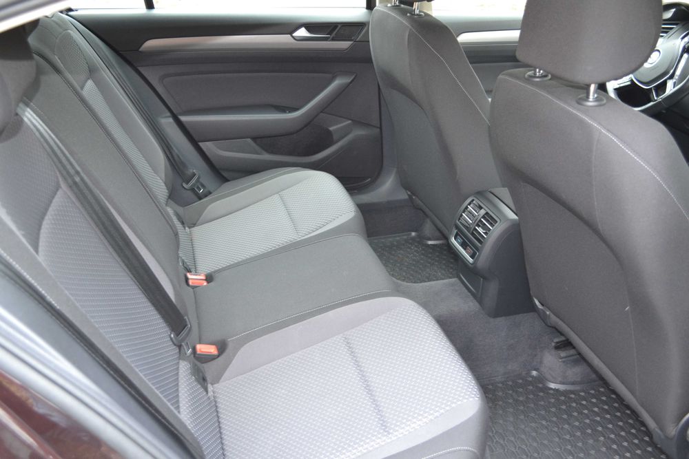 Volkswage Passat Sedan 1,6 Diesel Wynajem Długoterminowy wykup bez BIK