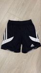 Спортивні шорти Adidas