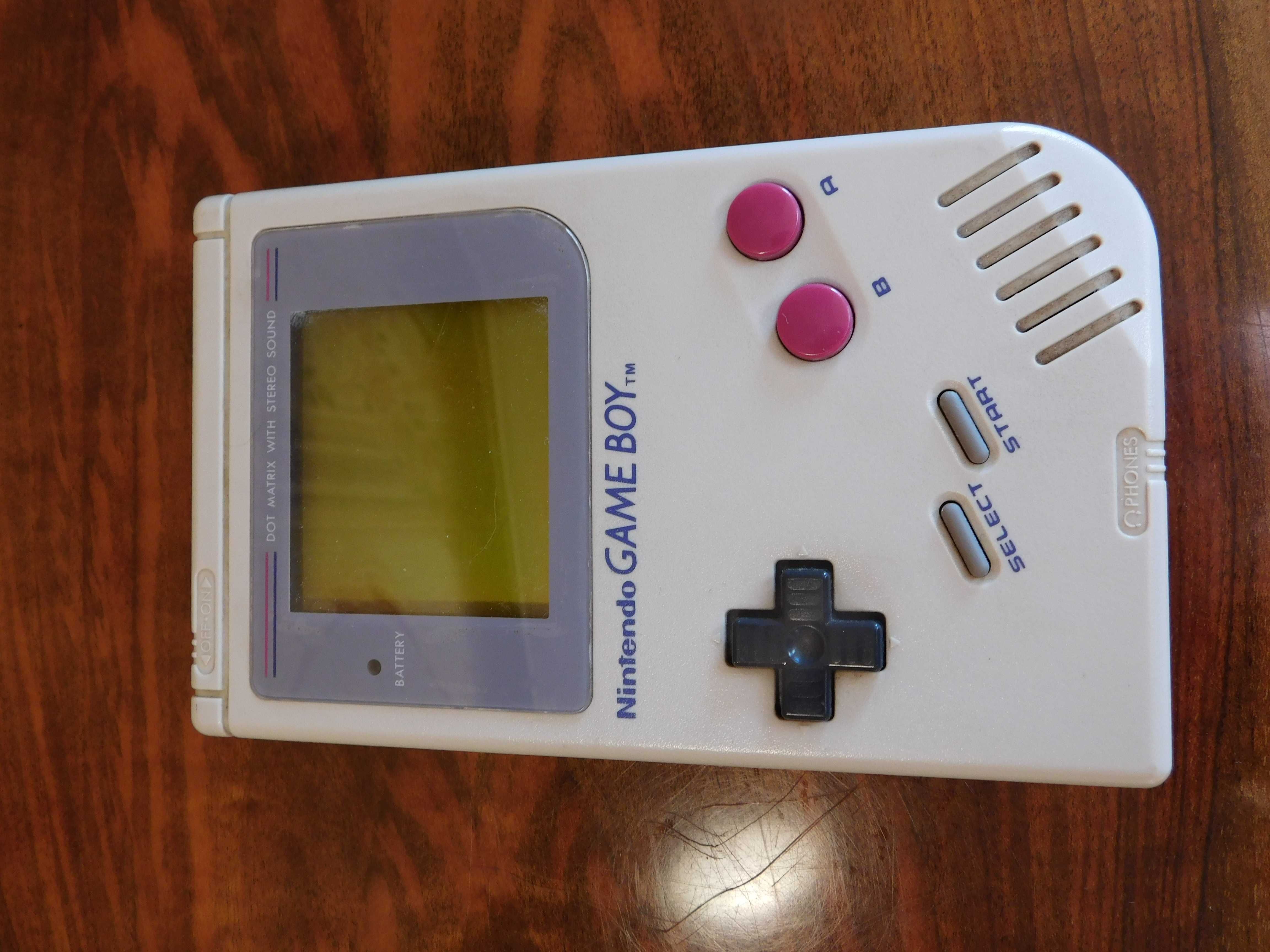 Gameboy Classic 1989 + 3 gry