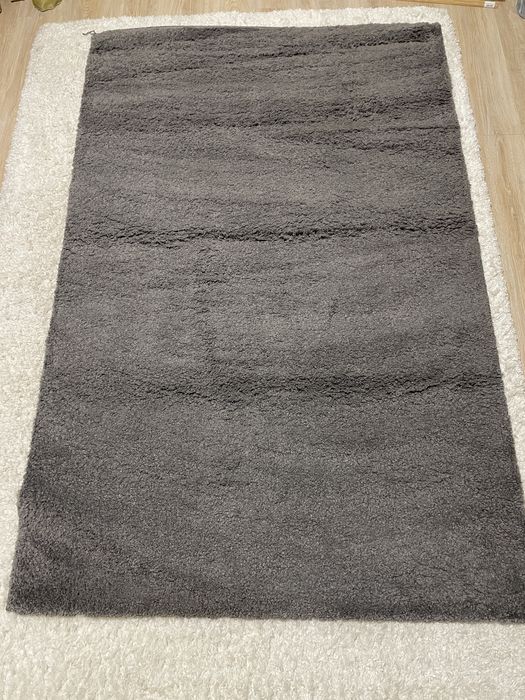 Ковер напольный .