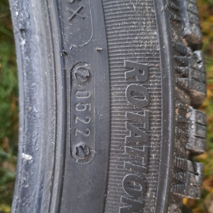 2 opony zimowe 245/40 R18 Kormoran SNOW super stan