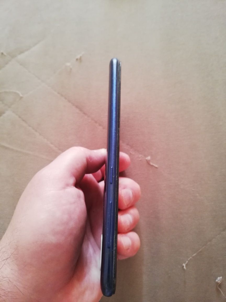 Продам Samsung A10 2/32 НЕРОБОЧИЙ