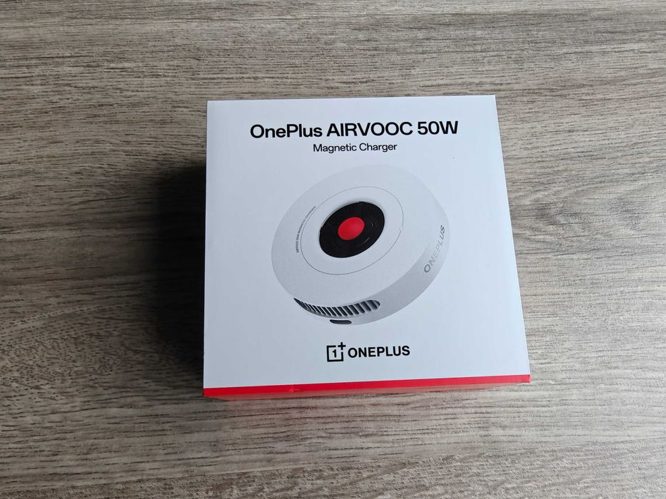 OnePlus AIRVOOC 50W (Carregador Wireless)