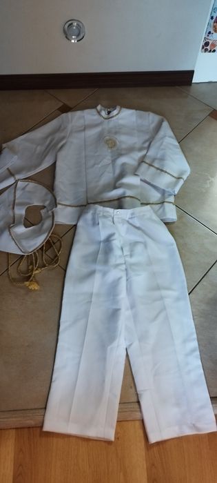 Strój komunijny dla chłopca