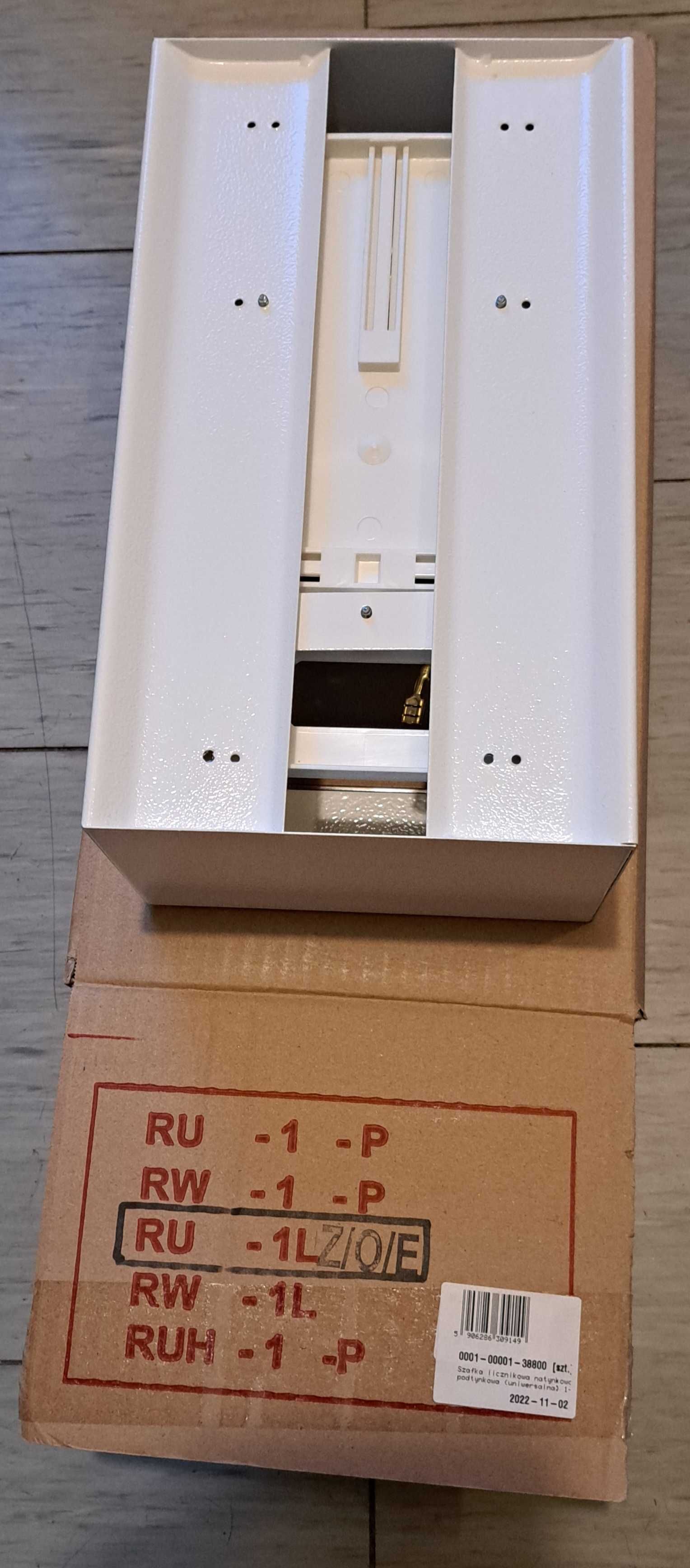 Szafka licznikowa uniwersalna RU-1-L Z/O/E