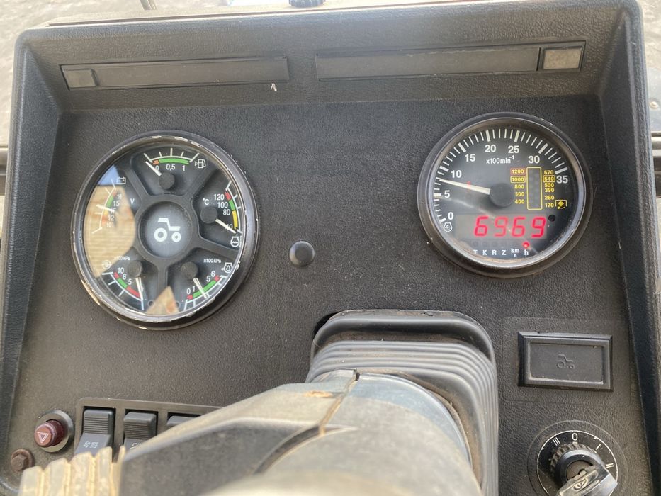 Продам МТЗ 920